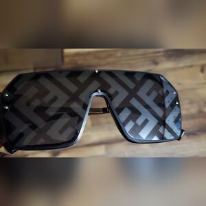 Oversized Mirrored Sunglasses